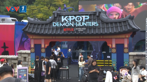 Công viên giải trí Hàn Quốc thu hút du khách với “KPop Demon Hunters” của Netflix