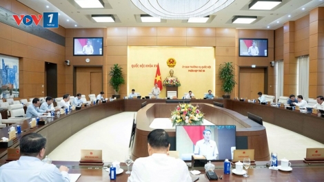 Thời sự 18h 17/10/2025: Chính thức nâng mức giảm trừ gia cảnh lên 15,5 triệu/tháng