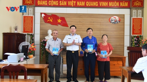 Bộ Tư lệnh Vùng 5 Hải quân tri ân các gia đình chính sách