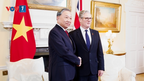 Thời sự 6h 30/10/2025: Tuyên bố chung nâng cấp quan hệ Việt Nam-Anh lên đối tác chiến lược toàn diện