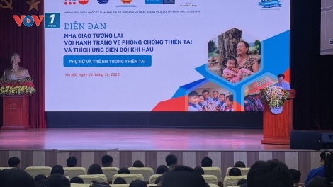 Trang bị hành trang cho nhà giáo tương lai trước thiên tai và biến đổi khí hậu