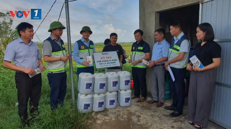 Khuyến nông hướng dẫn người dân Hà Tĩnh khôi phục sản xuất thủy sản sau mưa lũ (08/10/2025)