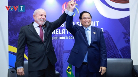 Thủ tướng Chính phủ tiếp xúc song phương trong khuôn khổ Hội nghị Cấp cao ASEAN 47