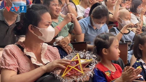 Mang không khí Tết Trung thu đến với các em nhỏ tại bệnh viện