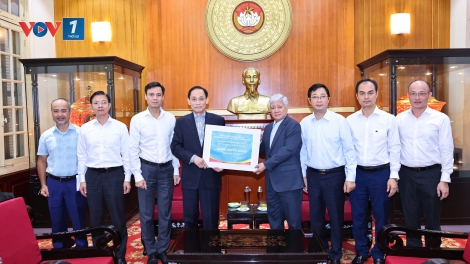 Bộ Ngoại giao và cộng đồng người Việt Nam ở nước ngoài ủng hộ 12 tỷ đồng