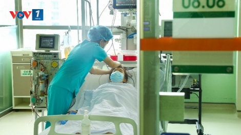 Lần đầu tiên ghép gan người khác nhóm máu