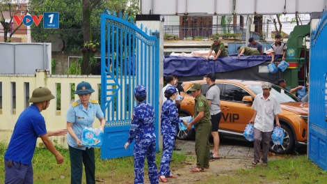 Hội phụ nữ lực lượng vũ trang: Lan tỏa yêu thương, sẻ chia khó khăn sau lũ