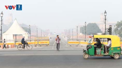 Thủ đô New Delhi, Ấn Độ dừng hoạt động ngoài trời của học sinh vì ô nhiễm không khí
