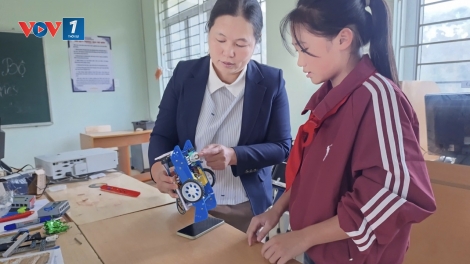 Cô giáo vùng cao và hành trình gieo mầm STEM nơi biên cương tổ quốc