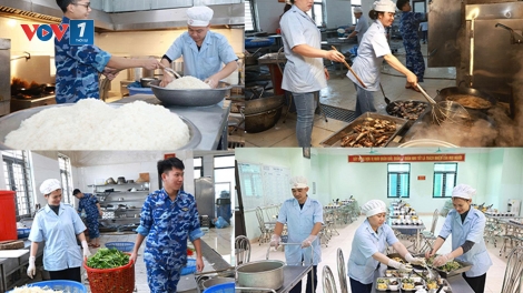 Giữ bếp chính quy, nuôi quân vững mạnh, góp phần bảo đảm sức chiến đấu