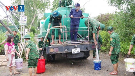 Nước sạch và niềm vui trở lại với hơn 100 hộ dân vùng lũ
