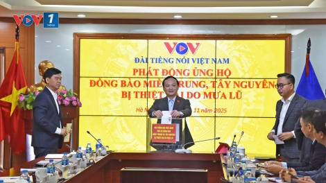 Đài TNVN tổ chức Lễ quyên góp ủng hộ đồng bào miền Trung, Tây Nguyên bị thiệt hại do mưa lũ