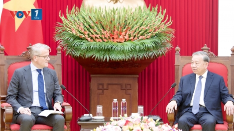 Tổng Bí thư Tô Lâm tiếp ông Vincent Clerc – Giám đốc Tập đoàn A.P.Moller - Maersk 