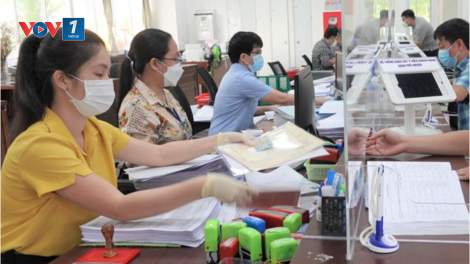 Tăng lương cho cán bộ, công chức, viên chức: Vấn đề cấp bách hiện nay
