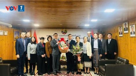 Mãi mãi gìn giữ, vun đắp và phát triển quan hệ đặc biệt Việt Nam - Lào
