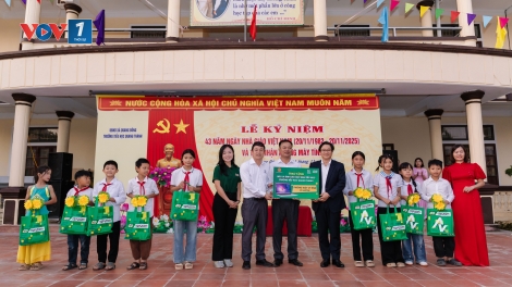 Nestle trao tặng phòng máy tính giúp học sinh tiếp cận công nghệ