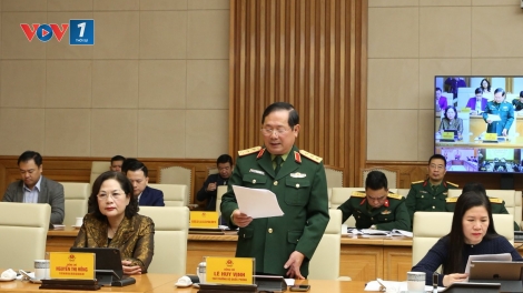 Quân đội tăng cường lực lượng, phương tiện ở mức cao nhất để giúp người dân vùng lũ