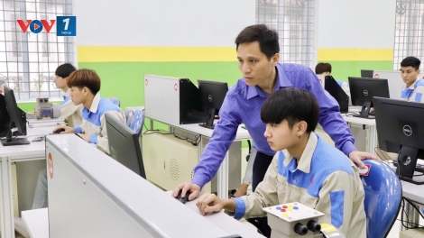 Đẩy mạnh đào tạo nghề, tạo việc làm ổn định cho người dân