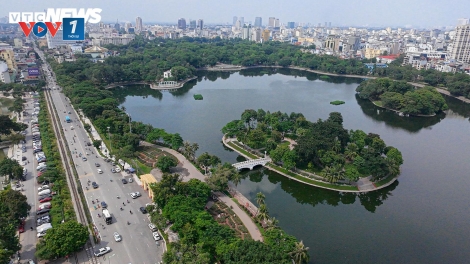 Hà Nội nỗ lực chuyển đổi xanh đô thị để đảm bảo sự phát triển hài hòa giữa con người và thiên nhiên
