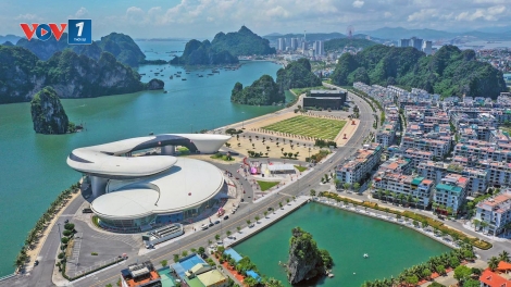 Toạ đàm: Quảng Ninh bứt phá từ “vỉa than” đến “vỉa số”