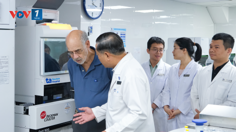 Việt Nam lần đầu tiên thực hiện xét nghiệm viêm gan siêu vi D tiêu chuẩn Hoa  Kỳ
