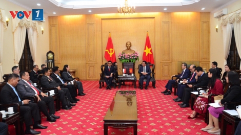 Thúc đẩy hợp tác đào tạo cán bộ Việt Nam và Indonesia