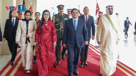 Thời sự 18h 16/11/2025: Thủ tướng Phạm Minh Chính bắt đầu chuyến thăm chính thức tới Kuwait.