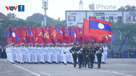 Lào chuẩn bị cho lễ diễu binh, diễu hành kỷ niệm 50 năm Quốc khánh