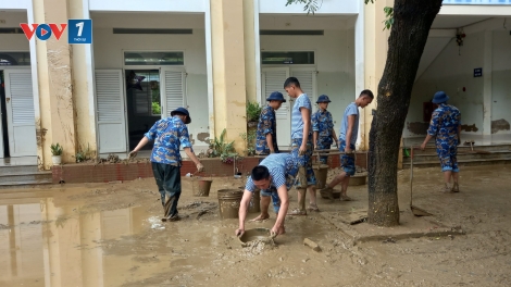 Các tỉnh Nam Trung Bộ tăng cường phòng chống dịch bệnh sau lũ