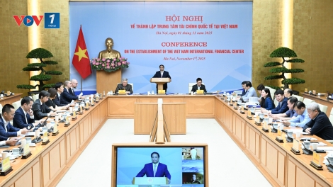 Thời sự 12h 1/11/2025: Thủ tướng Phạm Minh Chính chủ trì Hội nghị về thành lập Trung tâm tài chính