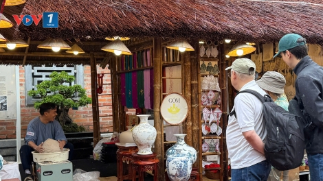 Nét đẹp làng nghề tại “Festival Thăng Long – Hà Nội 2025