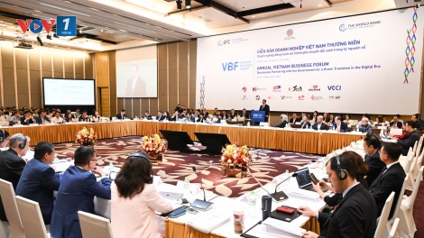 Thời sự 18h 10/11/2025: Tăng trưởng xanh trong kỷ nguyên số là ưu tiên hàng đầu của Việt Nam
