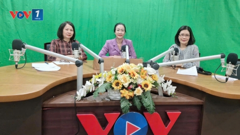 Đẩy mạnh phong trào thi đua, góp phần nâng cao hiệu quả chăm sóc sức khỏe nhân dân