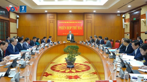 Thời sự 18h 17/12/2025: Tổng Bí thư Tô Lâm yêu cầu giảm bớt hình thức văn bản quy phạm pháp luật