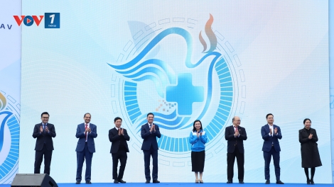 Tiếp cận y tế toàn diện thông qua đổi mới sáng tạo trong y tế