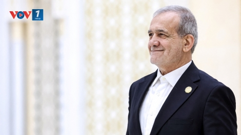 Tổng thống Iran tuyên bố đất nước đang trong một cuộc chiến tranh toàn diện với Israel và phương Tây
