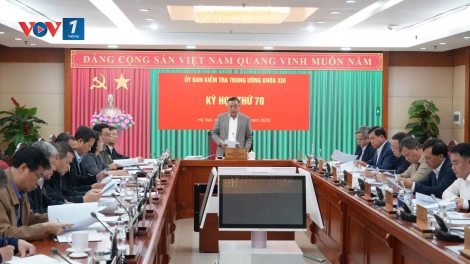 Kỳ họp thứ 70 của Ủy ban Kiểm tra Trung ương