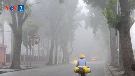 Thời tiết ngày 8/12/2025: Miền Bắc, Hà Nội sương mù, trời mưa