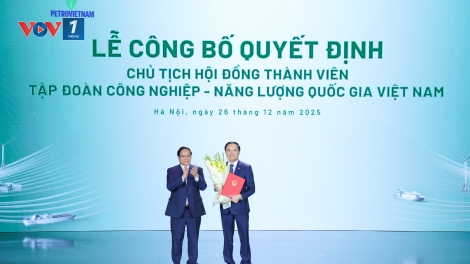 Thủ tướng Chính phủ trao Quyết định bổ nhiệm ông Lê Ngọc Sơn giữ chức Chủ tịch HĐTV Petrovietnam