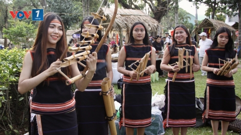 Theo dòng thời sự chiều 18/12/2025