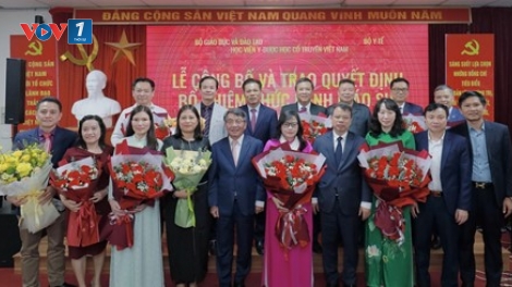 Học viện Y - Dược học cổ truyền Việt Nam bổ nhiệm 10 Phó Giáo sư năm 2025