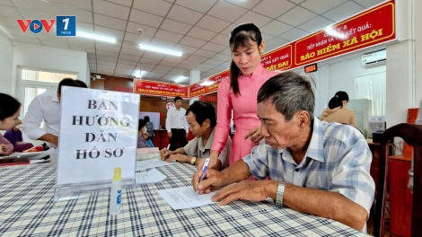 Xây dựng chính quyền cơ sở gần dân, sát dân