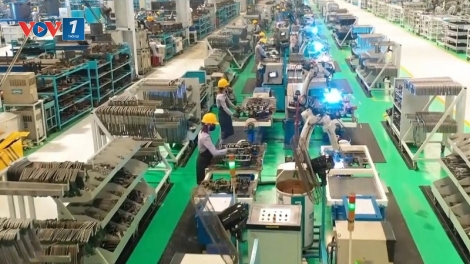 Công nghiệp chế biến chế tạo tăng trưởng 2 con số: Động lực tăng trưởng, phát triển bền vững 