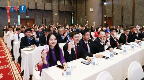 Khai mạc phiên thứ nhất Đại hội Công đoàn Điện lực Việt Nam lần thứ VII