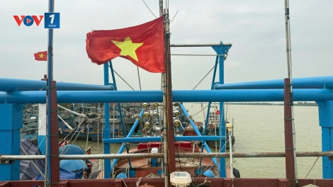 Ứng dụng công nghệ giám sát hành trình giúp ngư dân bám biển, gỡ thẻ vàng IUU