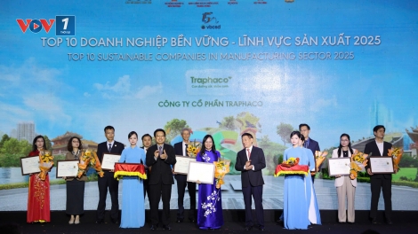 Phó Thủ tướng Hồ Đức Phớc dự và phát biểu tại Lễ công bố Doanh nghiệp bền vững 2025