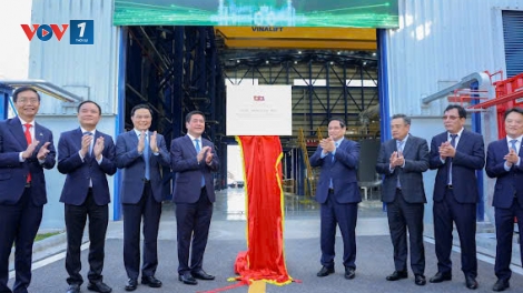 Thời sự 18h 14/12/2025: Khánh thành Dự án điện khí LNG đầu tiên của Việt Nam