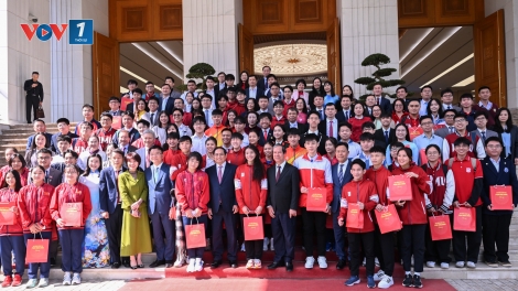 Thủ tướng: đột phá nhằm phát hiện, tuyển chọn, đào tạo, bồi dưỡng, sử dụng và đãi ngộ nhân tài trẻ