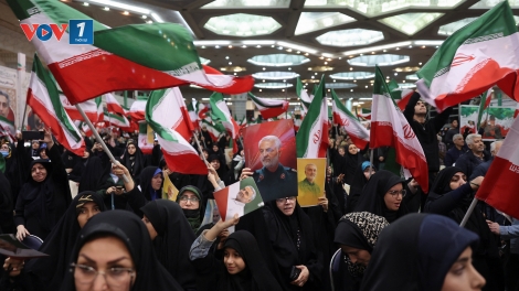 Chính phủ Iran nỗ lực ứng phó biểu tình vì khủng hoảng kinh tế