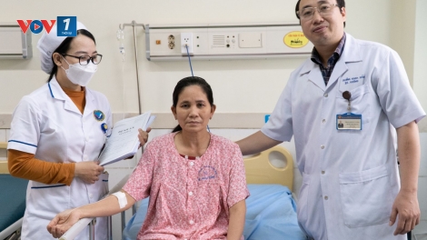 Phẫu thuật u xơ tử cung phức tạp bằng dao siêu âm công nghệ cao
